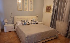 Attico Anais